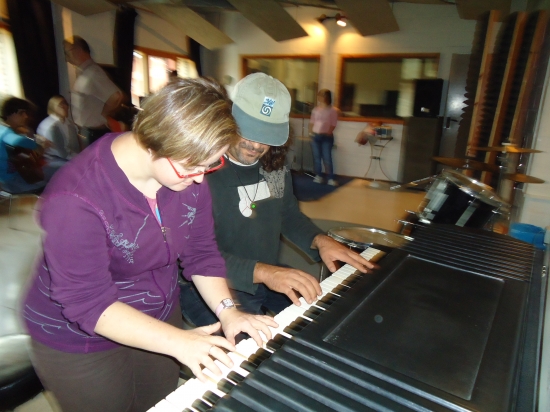 Compartir escensario con el músico catalán es un sueño para los componentes del 'Los cracs de Andi'. 