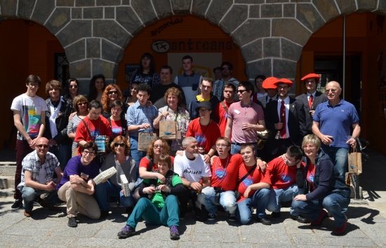 Los dos grupos disfrutaron mucho en la visita a Pamplona. 