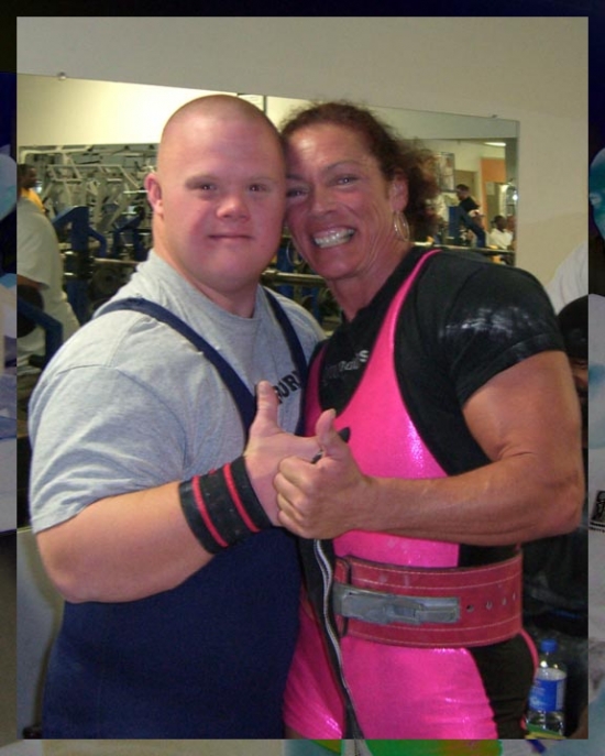 Para el joven, las competiciones son también una forma de conocer a gente. 