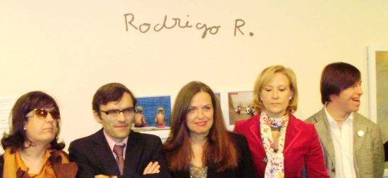 Rodri (derecha), Alberto Durán (segundo por la izquierda), Ouka Leele (centro). Foto: DOWN ESPAÑA Rodri (derecha), Alberto Durán (segundo por la izquierda), Ouka Leele (centro). Foto: DOWN ESPAÑA