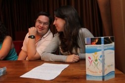 Los jóvenes explicaron el proyecto en la Facultad de Educación de Granada 