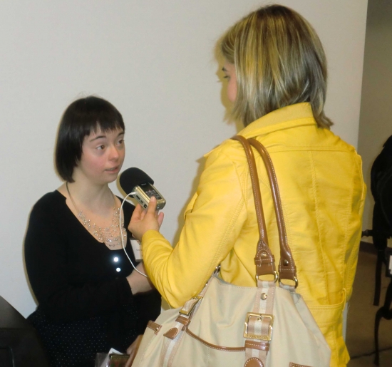 Ester atendió muy dispuestas a los medios. 