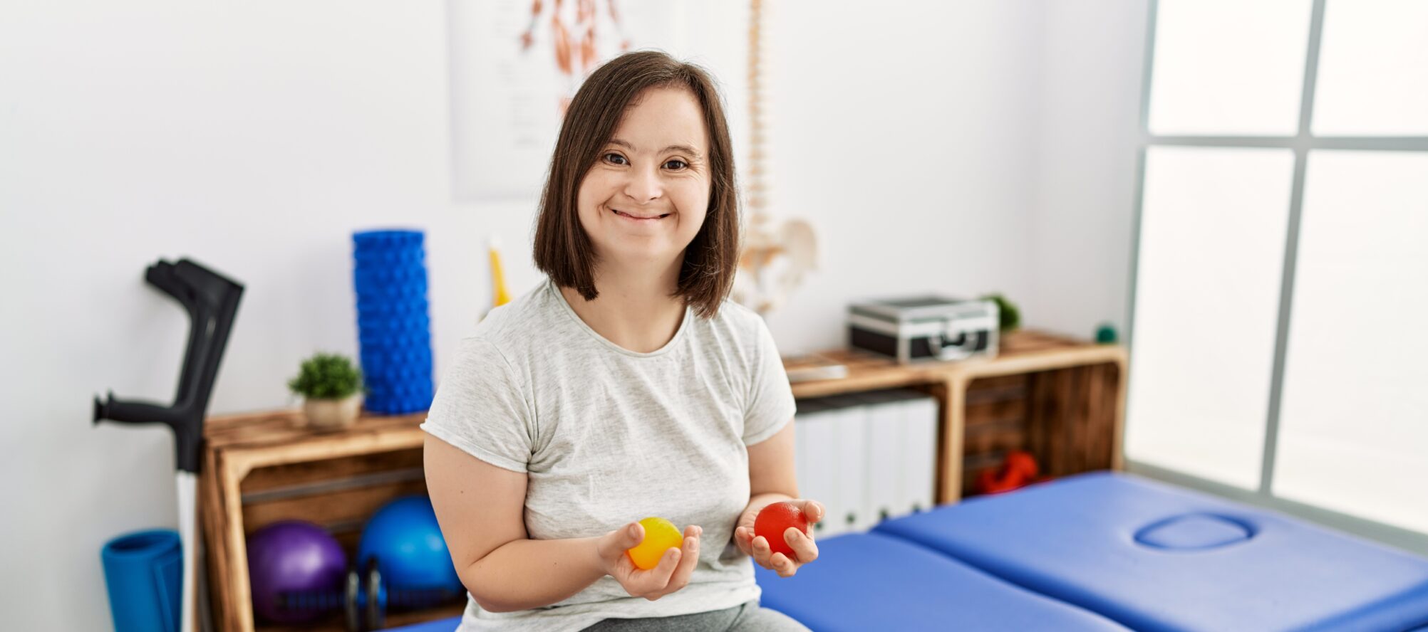 DOWN ESPAÑA y Sanitas presentan el nuevo seguro de salud para personas con discapacidad y sus familias
